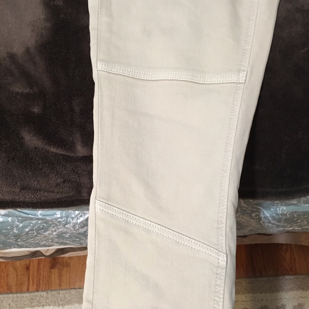 Pants - Picture 4 of 6